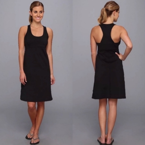 * HP* The North Face Abby Racerback Dress - Picture 1 of 8